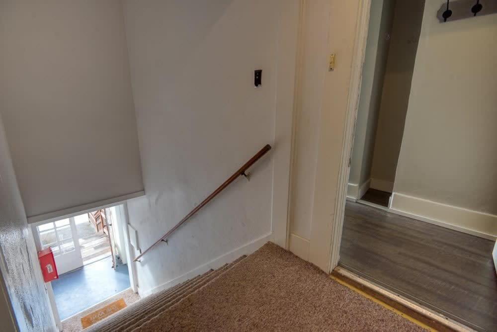 #Stayinmydistrict Historic Apartment Near Downtown كوس باي المظهر الخارجي الصورة